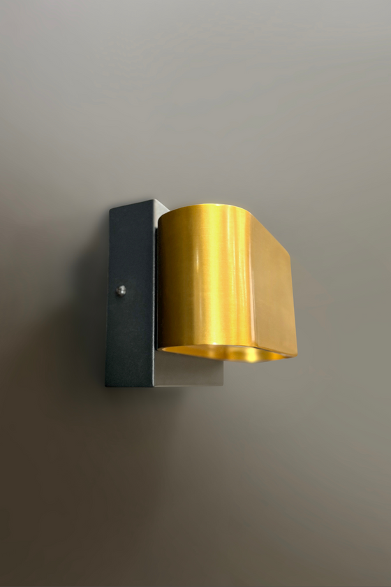 Nova Wall Sconce